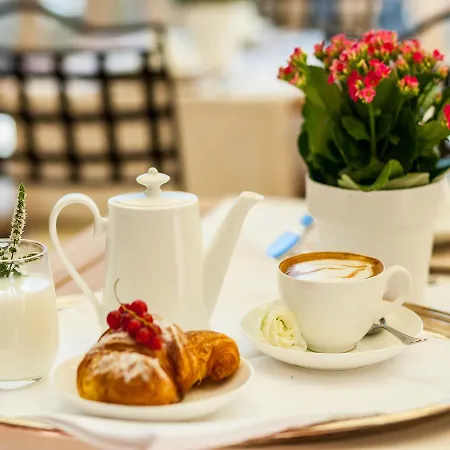 Relais Degli Angeli Residenza D'epoca 4* Сиена