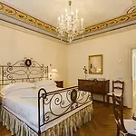 Relais Degli Angeli Residenza D'epoca Bed and breakfast Siena