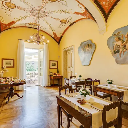 فندق مبيت وإفطار Relais Degli Angeli Residenza D'epoca 4*