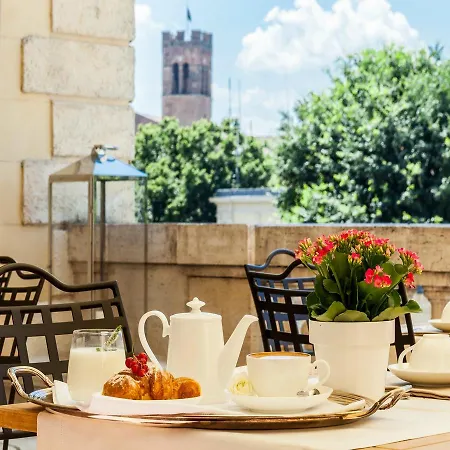 فندق مبيت وإفطار Relais Degli Angeli Residenza D'epoca 4*